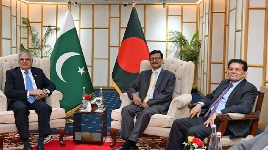 একাত্তরে ‘গণহত্যার’ জন্য পাকিস্তানকে মাফ চাওয়ার আহ্বান